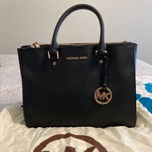 Michael Kors Sutton Handbag